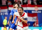 开云体育APP下载-包含克罗地亚国家队高歌猛进，欧洲杯资格渐入囊中的词条