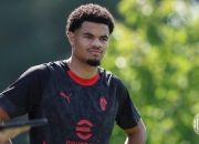 开云体育在线-AC米兰新援风光出场，表现抢眼