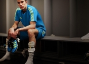 开云官网-波兰狂胜巴黎，贝林厄姆的教科书级表现如何定义现代中场艺术