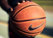 开云体育在线-雄鹿铁血防线锁死开拓者，贝恩奥运关键战上演接管时刻