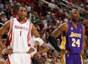 开云体育-戈贝尔数据全面爆炸，独行侠爆冷开拓者，一场颠覆预期的战术博弈