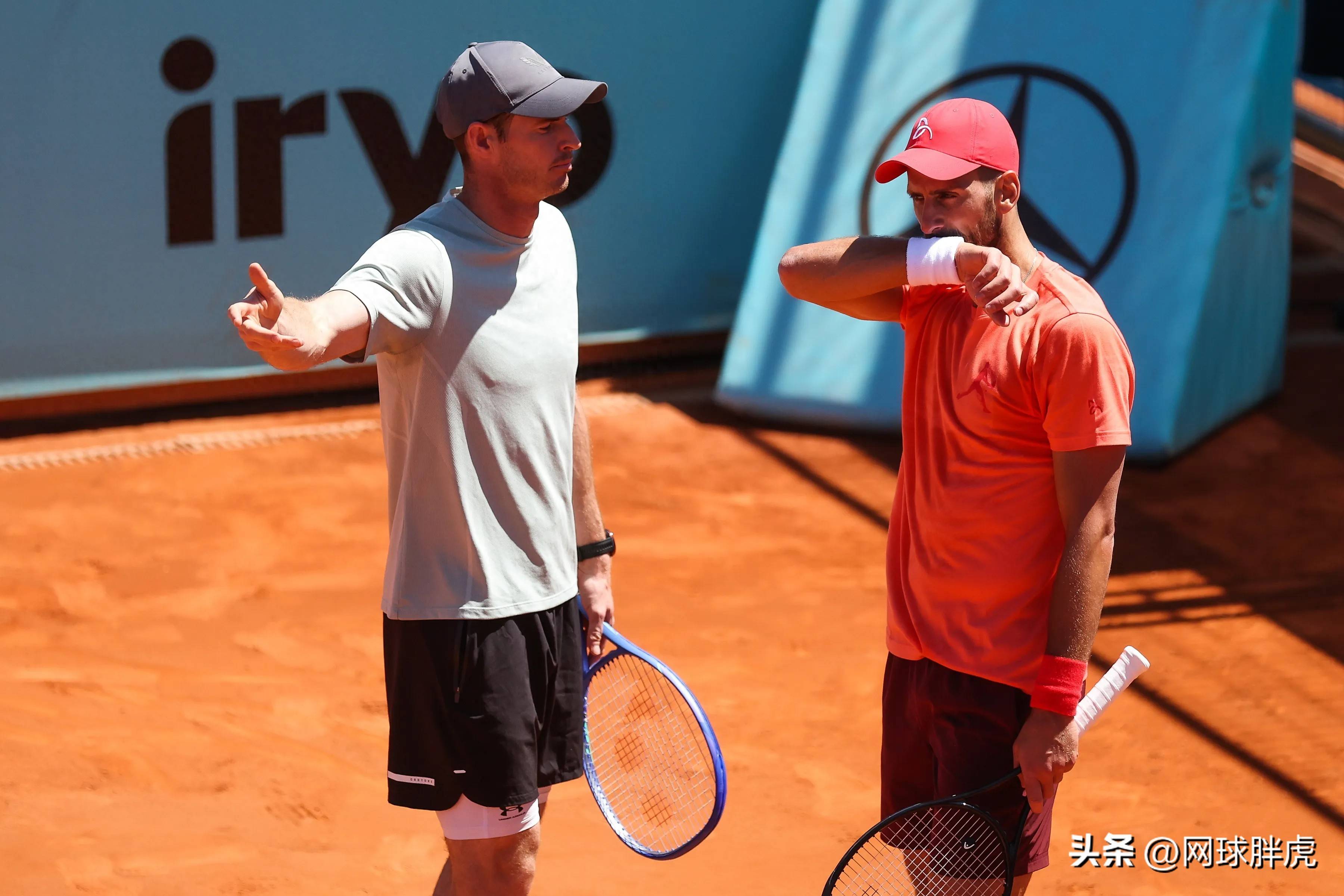 包含联合杯逆转温网，穆雷惊艳四座的词条