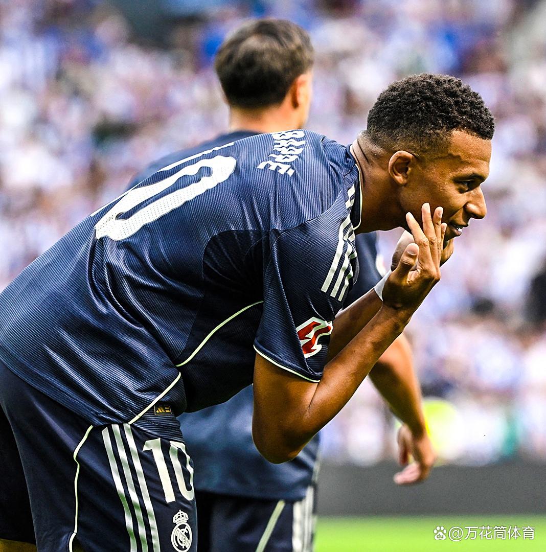 尤文图斯门将出色扑救，力保西甲榜首位置的简单介绍