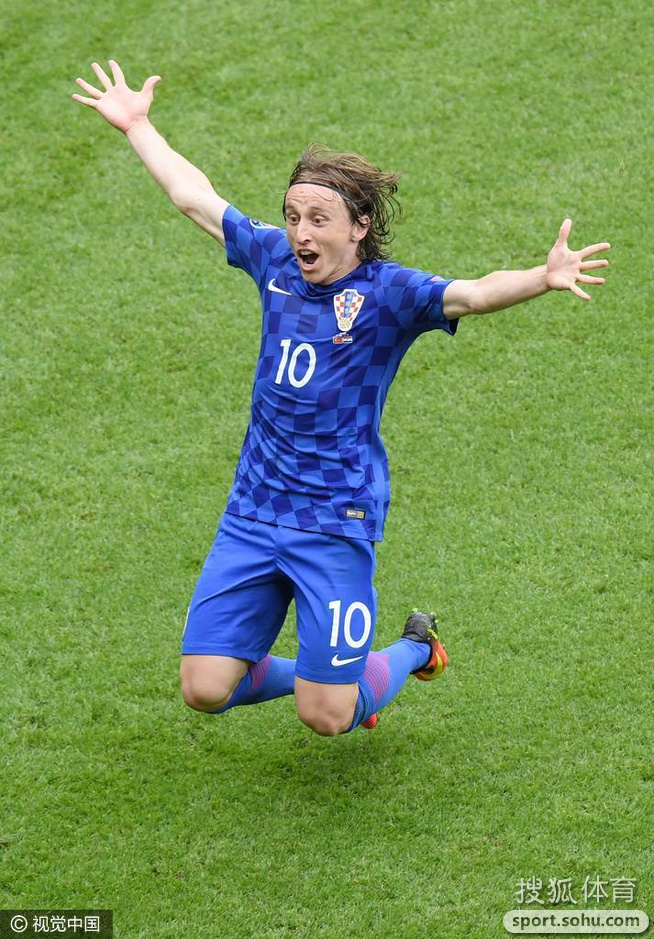 欧洲杯预选赛：进球精华呈现，技惊四座的绝技展现的简单介绍