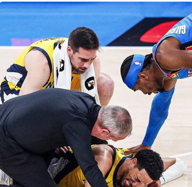 双线作战不利，球队主力后卫后腰双双伤愈再次上场的简单介绍