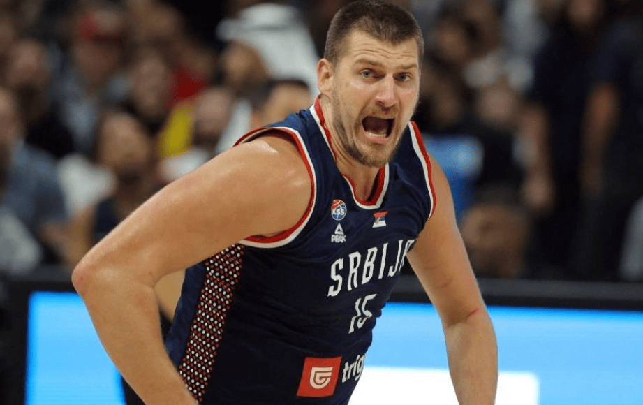 塞尔维亚队战胜澳大利亚，晋级