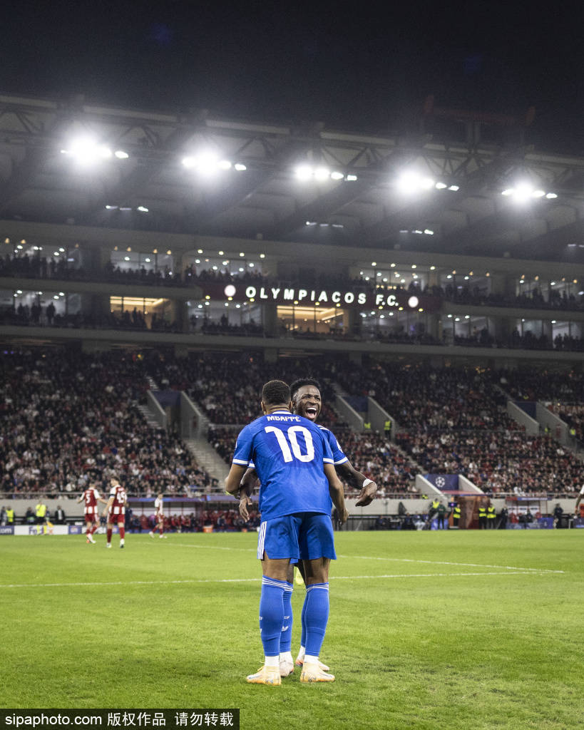 包含里尔客场挑战雷恩，争取延续胜利势头的词条