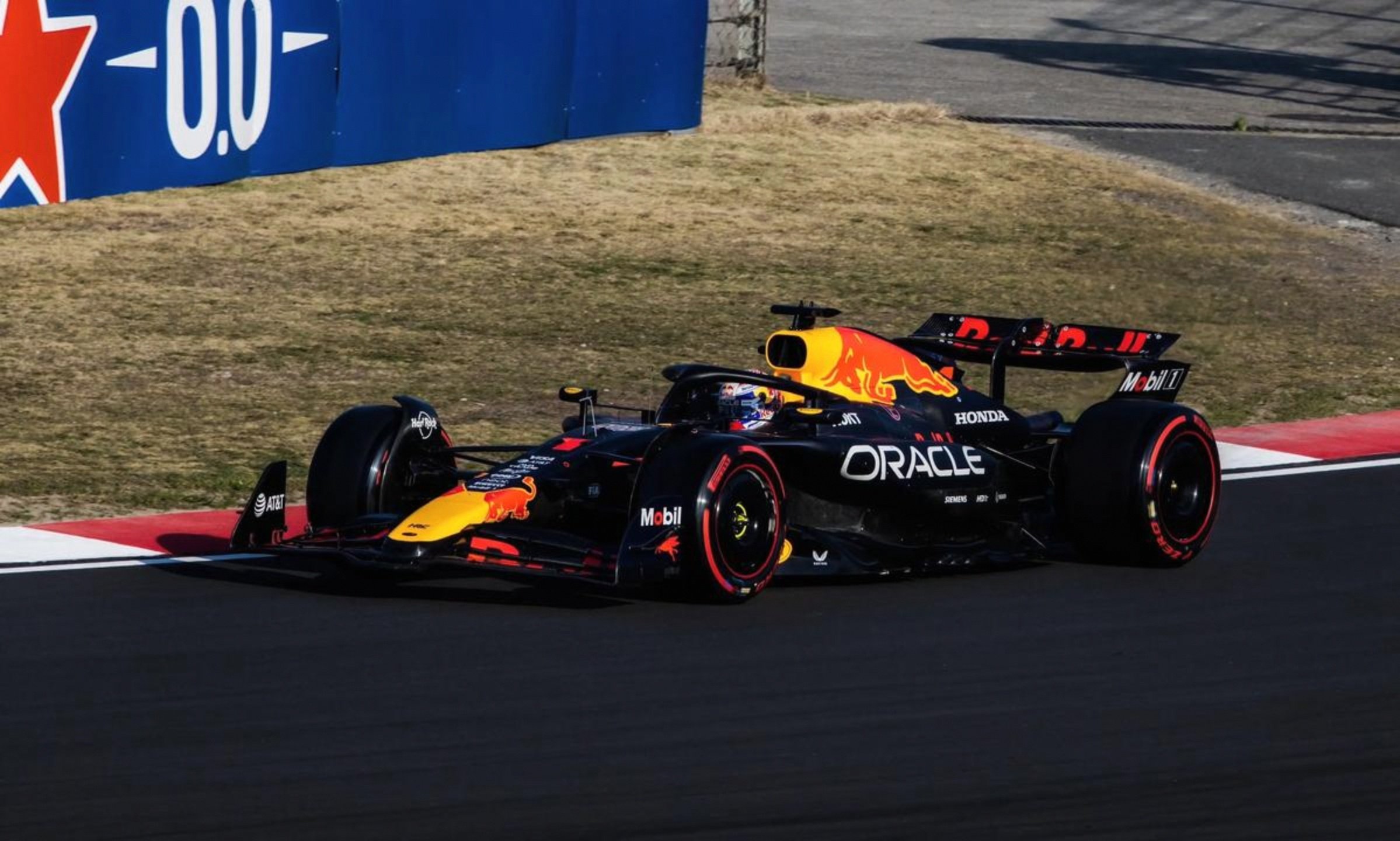 关于红牛二队轻取索伯车队，勒克莱尔刷新纪录的信息