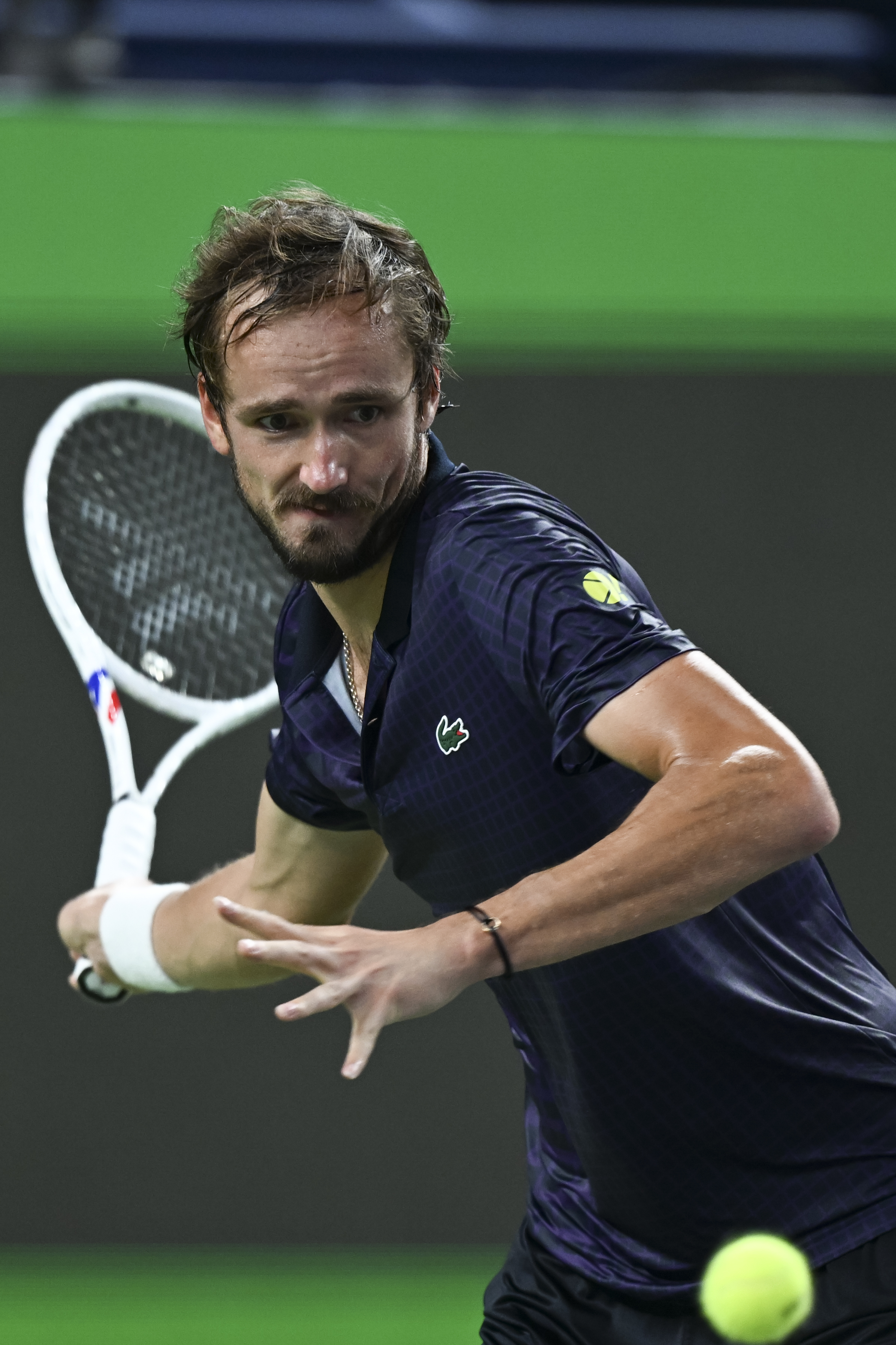 世界网球队血洗意大利网球队，梅德韦杰夫爆发神勇的简单介绍