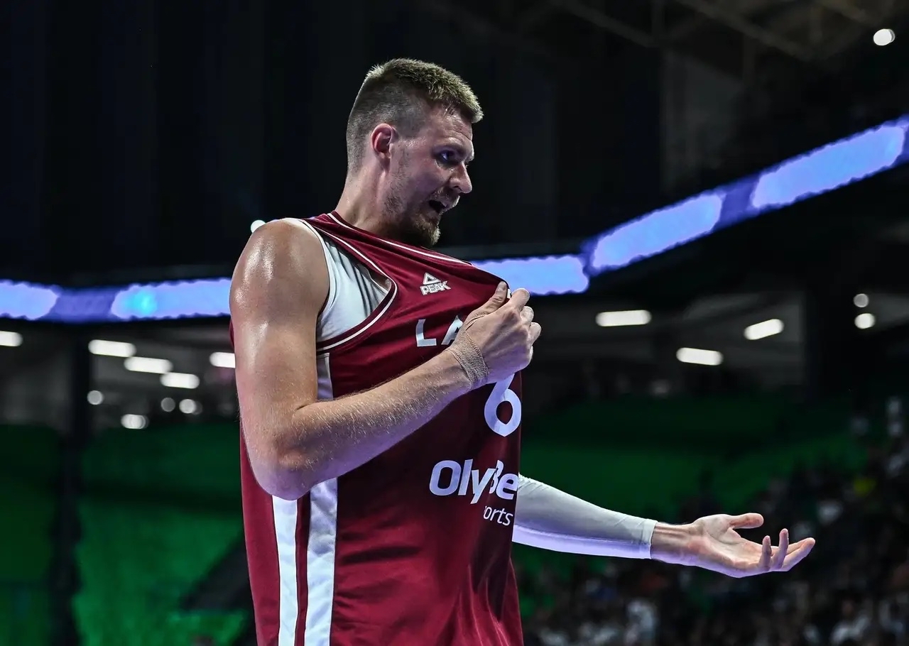 包含湖人翻盘步行者，波尔津吉斯一己之力扛起全队的词条