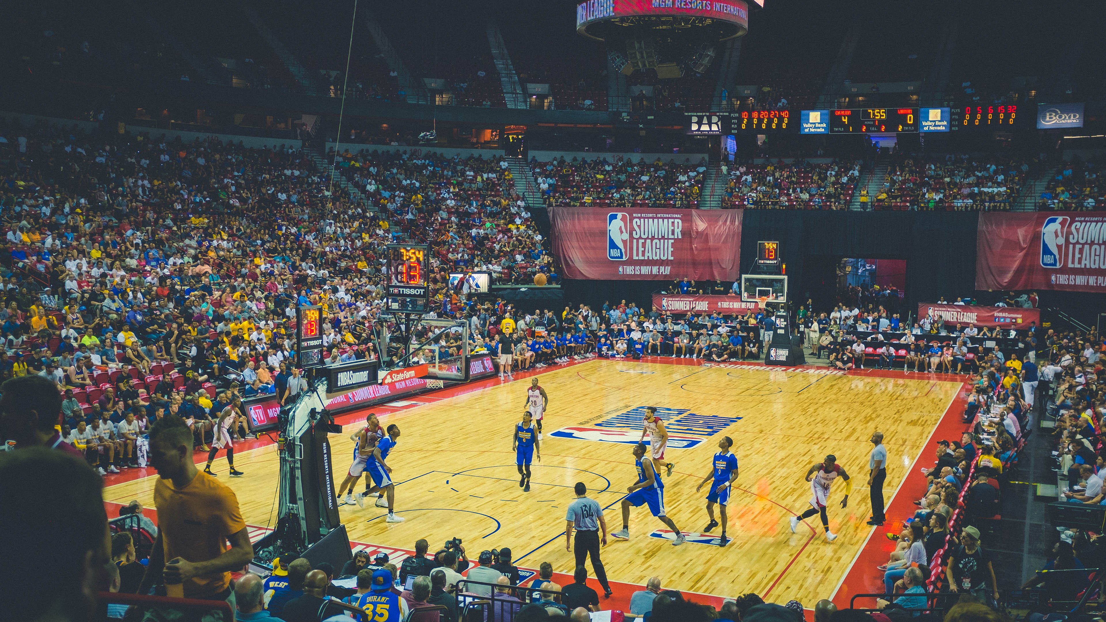 塔图姆爆发启示录，从深圳队战术看如何正面击溃湖人体系