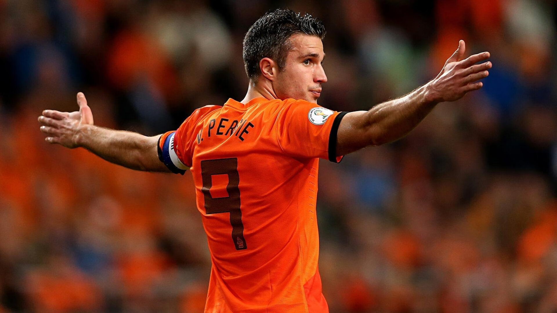 波斯铁骑碾压加勒比风暴，本泽马式领袖扛起伊朗晋级之路